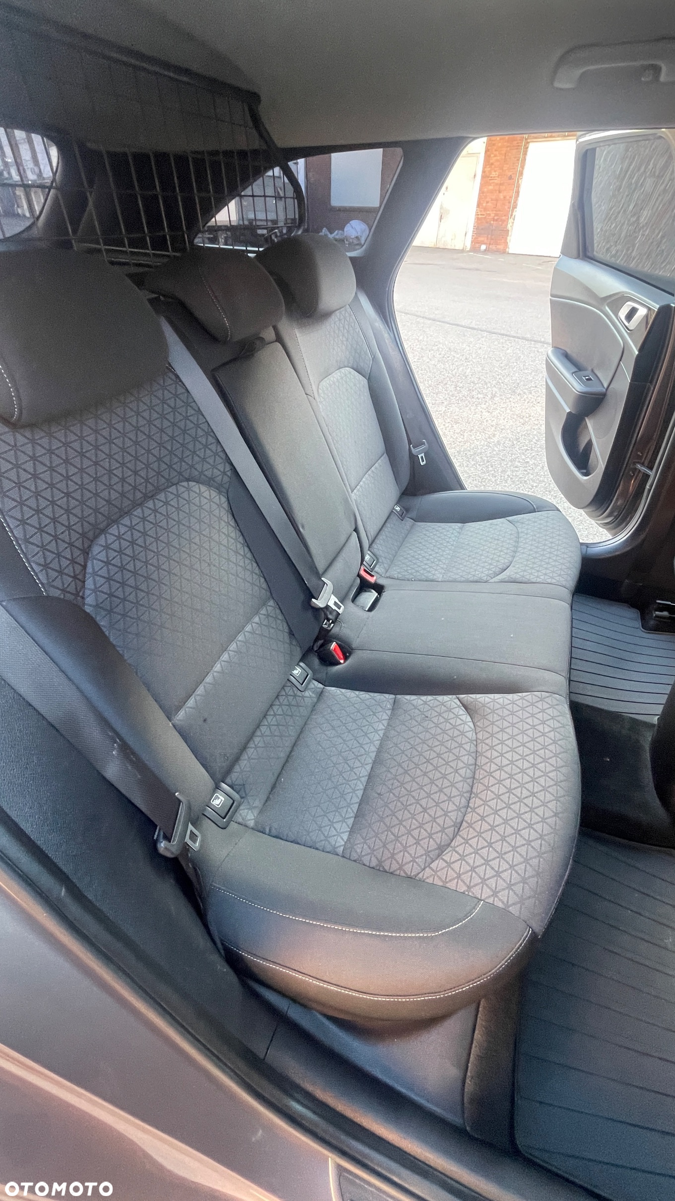 Kia Ceed 1.6 CRDi SCR M - 17