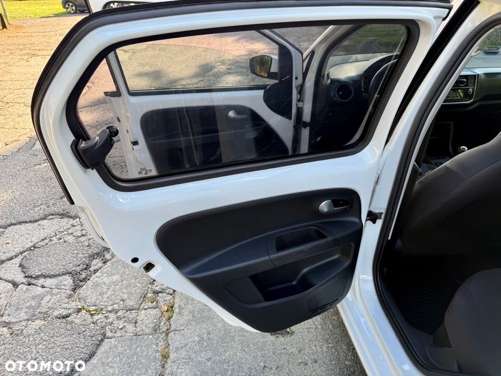 Volkswagen up! 1.0 United - 8