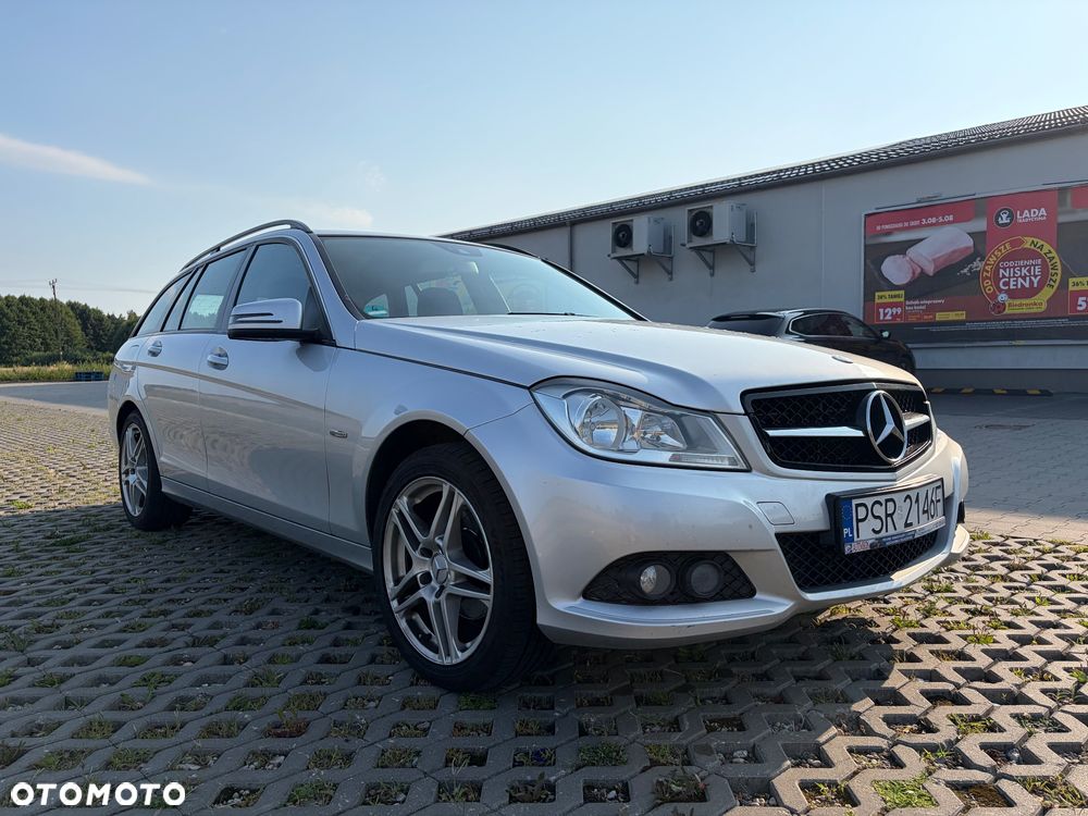 Mercedes-Benz Klasa C 200 CDI BlueEff Avantgarde - 2