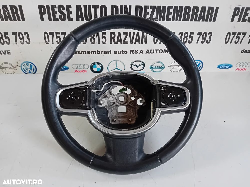 Volan Din Piele Cu Comenzi Volvo S90 V90 XC60 XC90 An 2016-2020 Stare Buna - 1
