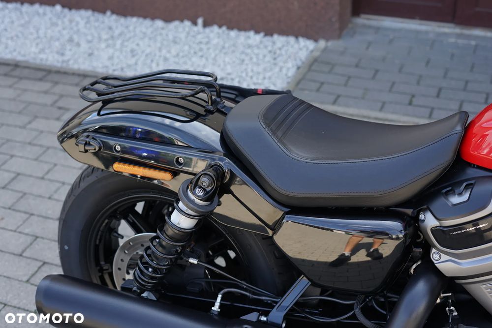Harley-Davidson Sportster Nightster 975 - 6