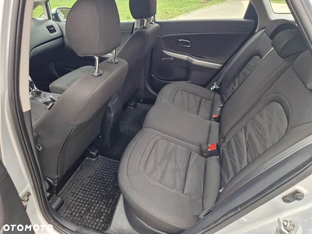 Kia Ceed 1.6 CRDi M - 11