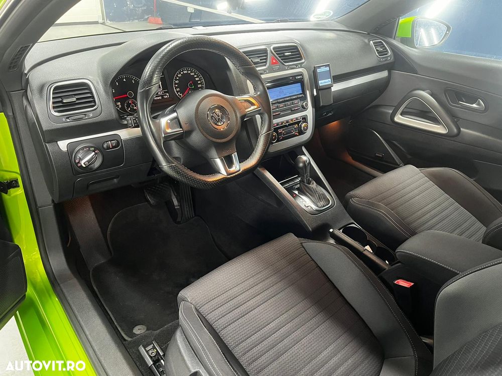 Volkswagen Scirocco 1.4 TSI DSG - 8