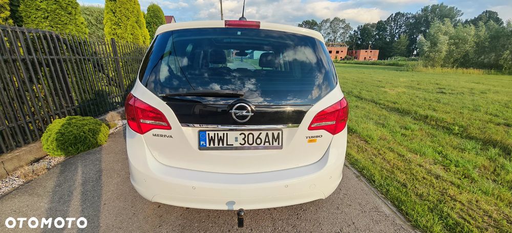 Opel Meriva 1.4 T Essentia S&S - 9