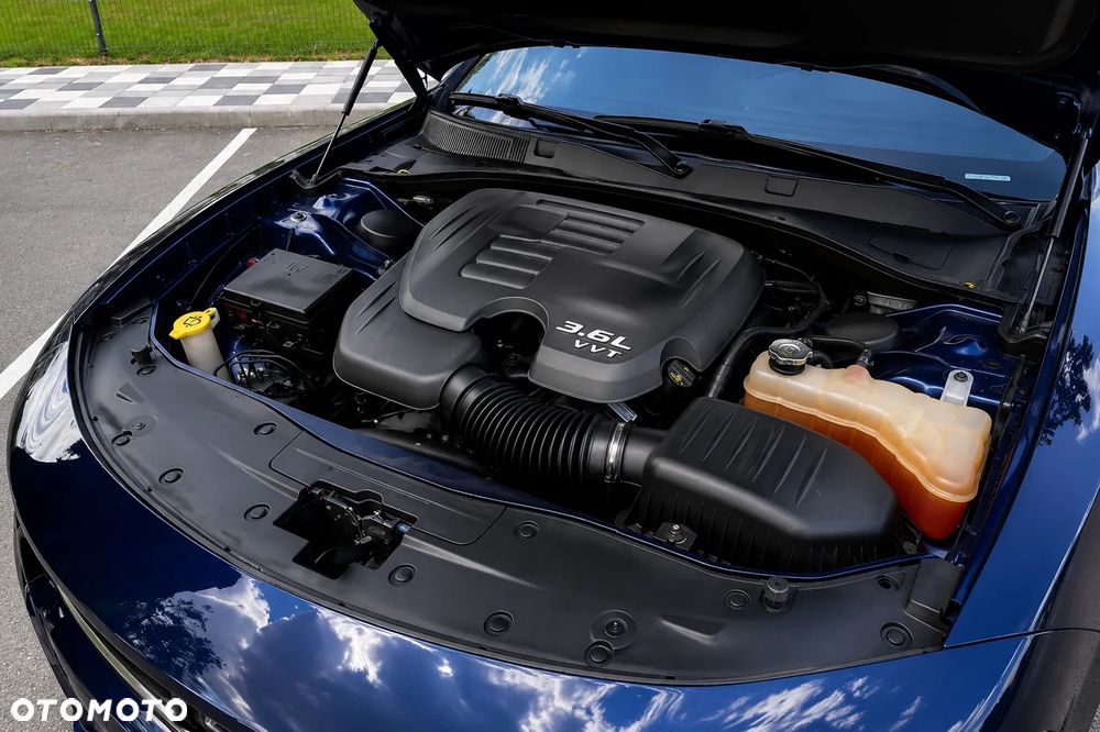 Dodge Charger - 13
