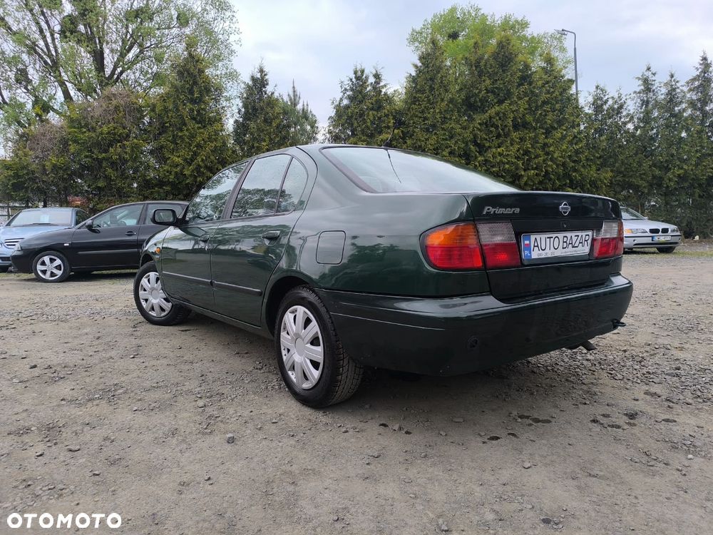 Nissan Primera 1.6 Motion - 8