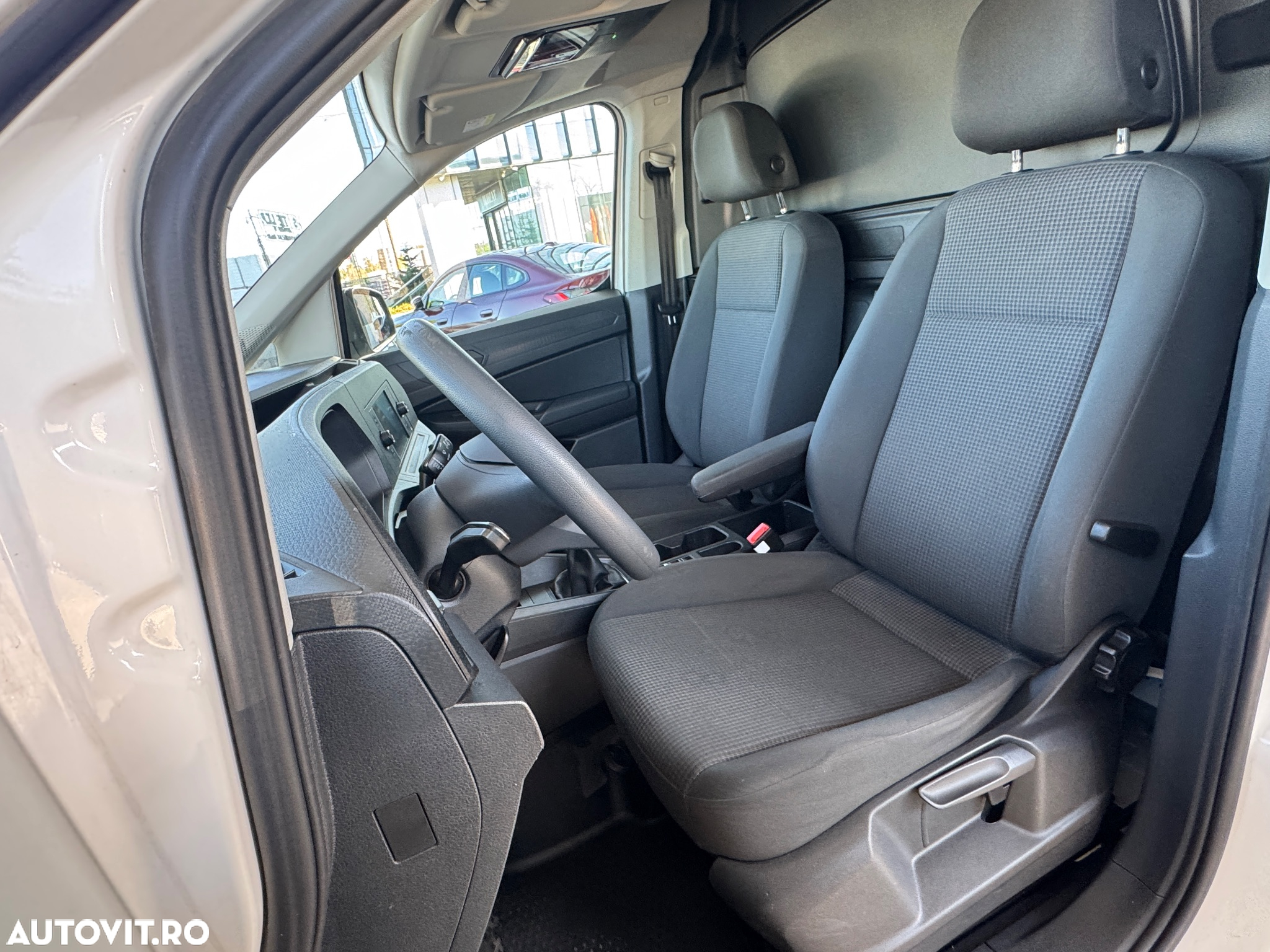 Volkswagen Caddy 2.0 TDI 90 kW - 11