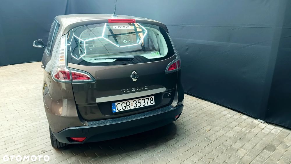 Renault Scenic - 15