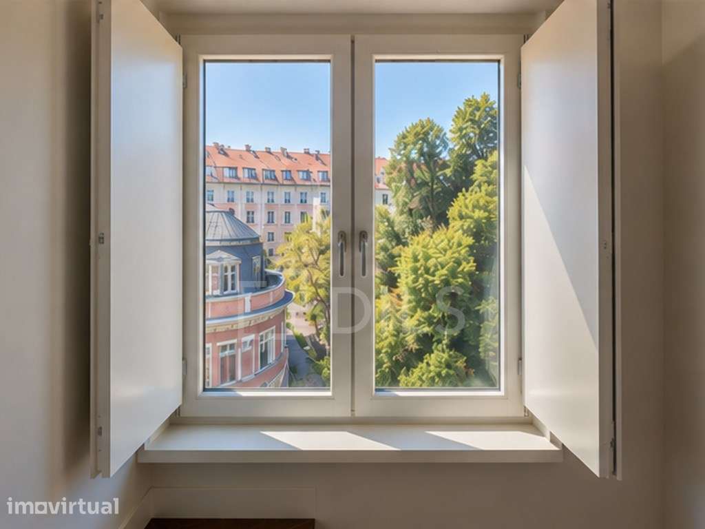 Apartamento Duplex T2+1 na Lapa, com estacionamento e arrecadação - Grande imagem: 4/31