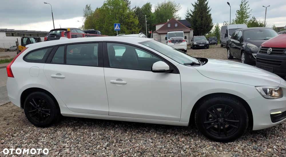 Volvo V60 D3 Linje Business - 3