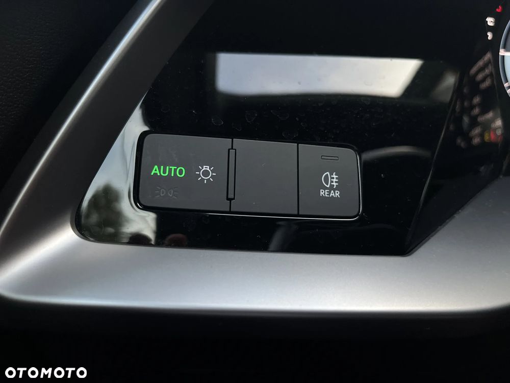 Audi A3 Limousine 30 TFSI mHEV Advanced S tronic - 21