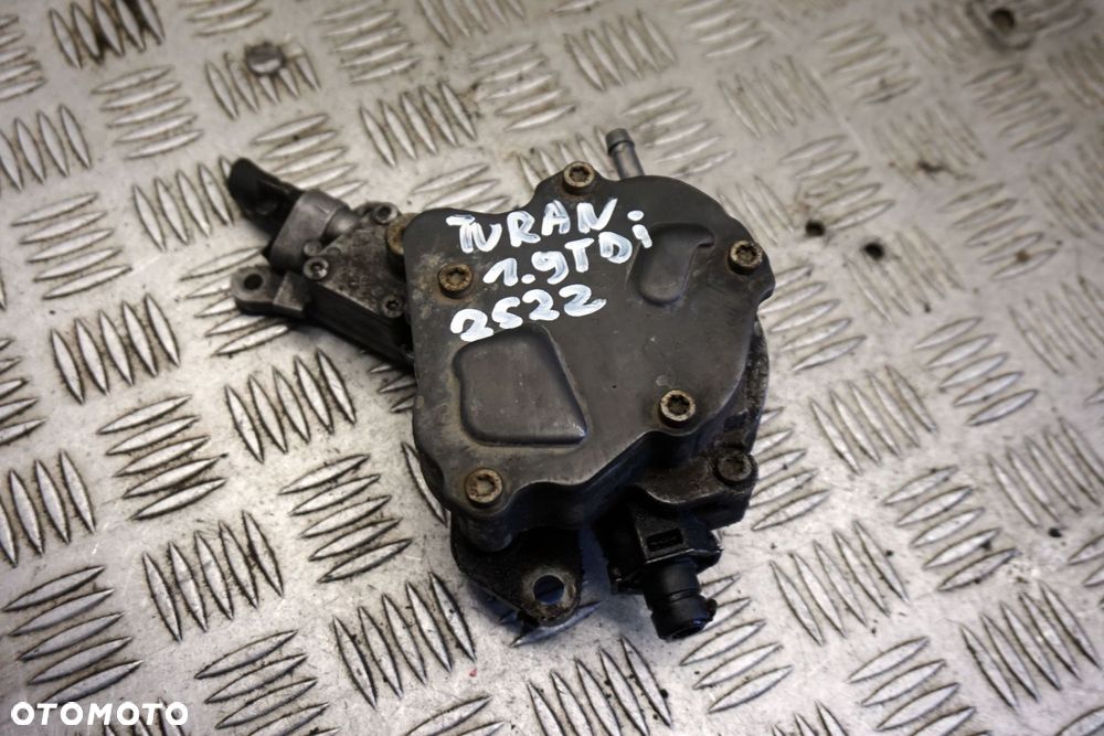 POMPA VACUM TOURAN I 1T 1.9 TDI 038145209Q VOLKSWAGEN 2003-2006 - 1