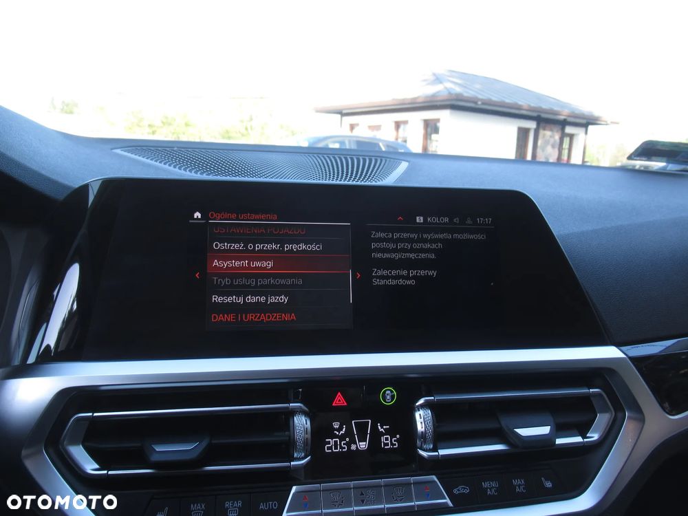 BMW Seria 3 318i Sport Line - 21