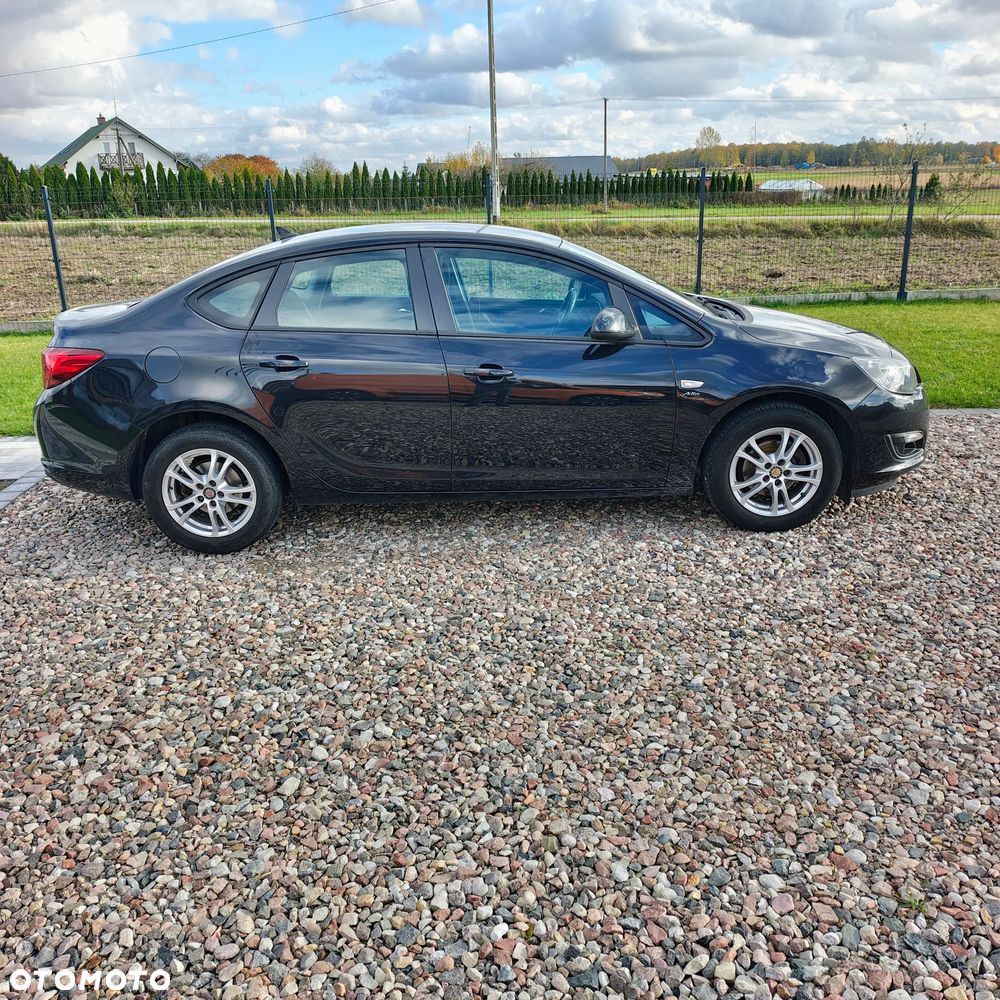 Opel Astra 1.4 Turbo Active - 4