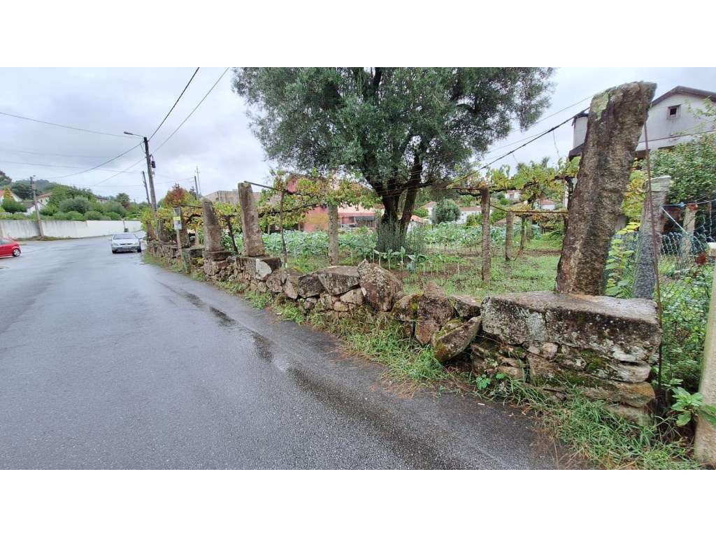 Terreno para construção em Santa Comba - Grande imagem: 5/17