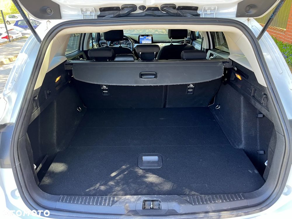 Ford Focus 1.5 EcoBlue Start-Stopp-System ACTIVE DESIGN - 17