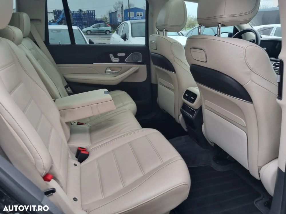 Mercedes-Benz GLS 400 d 4Matic 9G-TRONIC - 17