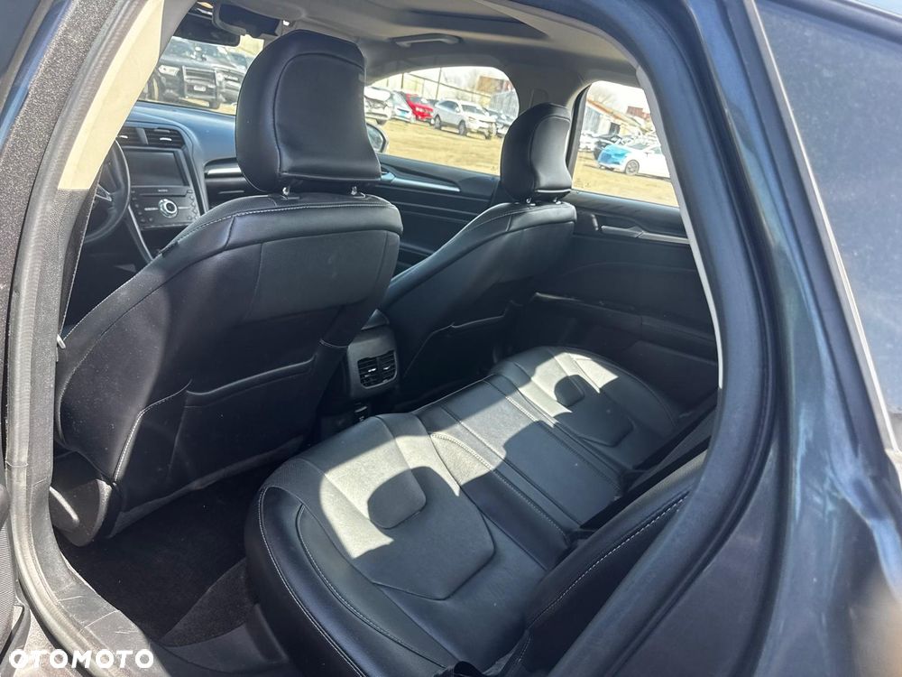 Ford Fusion 2.0 EcoBoost Titanium - 6