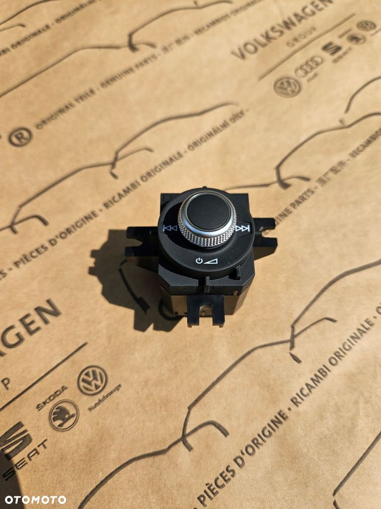 audi tt 8s przycisk regulacji głośności 8s1919616 - 1