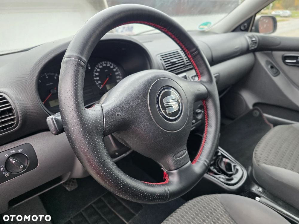 Seat Toledo 1.6 16V Stella - 18