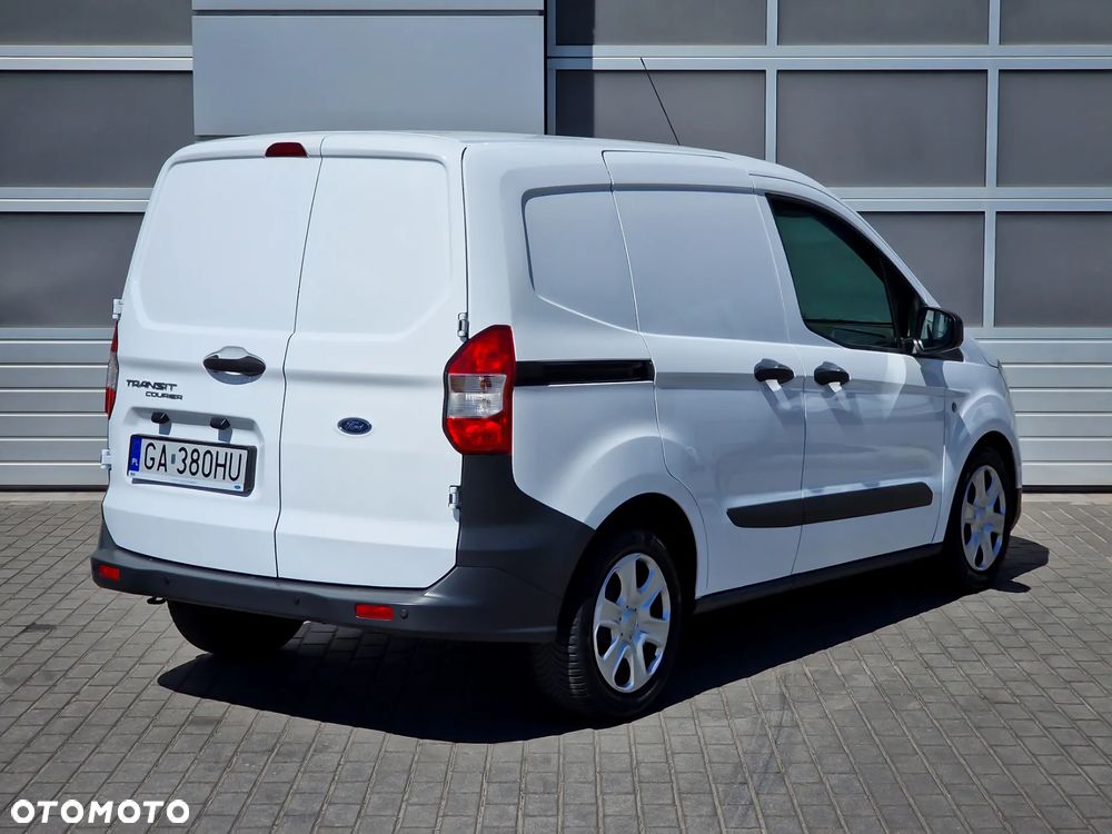 Ford TRANSIT COURIER - 4