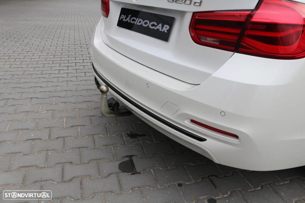 BMW 320 d Touring Line Sport Auto - 13