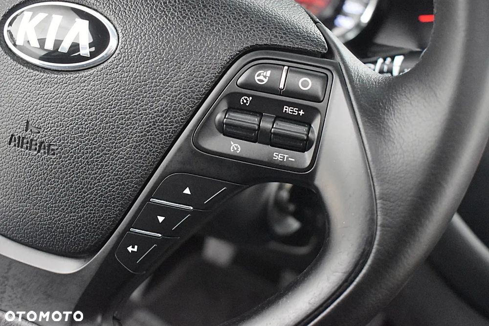 Kia Ceed Cee'd 1.6 CRDi S - 29