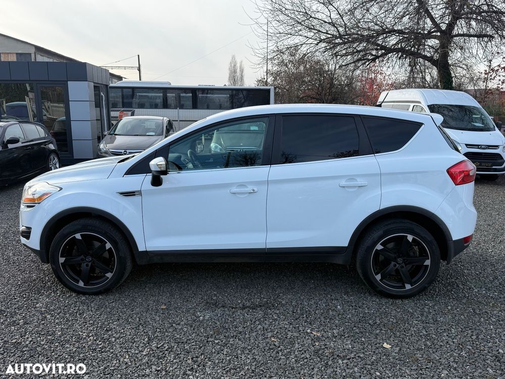 Ford Kuga 2.0 TDCi 4x4 Titanium - 3