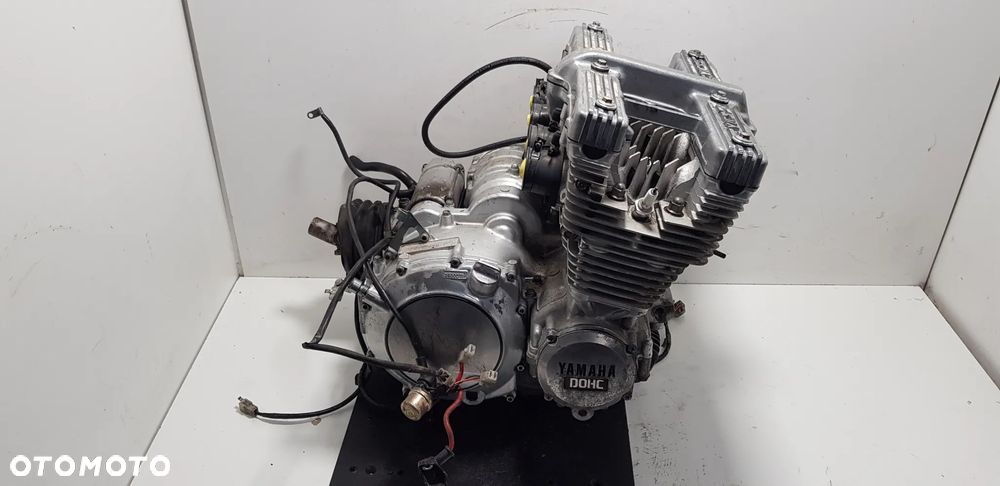 Yamaha XJ900 Diversion - Silnik - 5