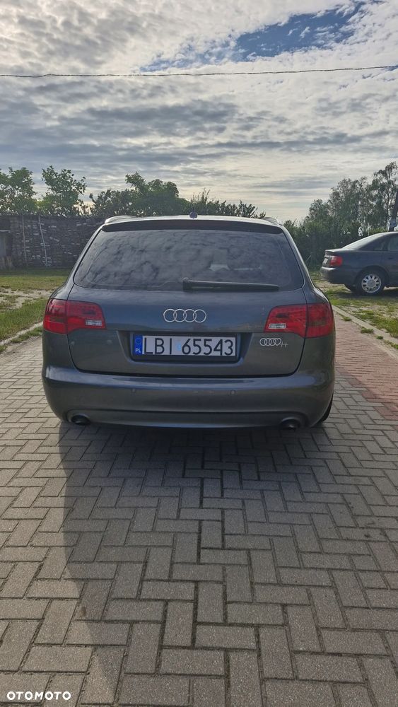 Audi A6 Avant - 4