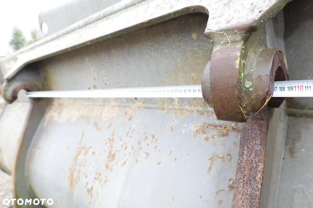 Łyżka ładowarkowa 1.6 m3 Volvo L50 L60 L70 2.5 m szer. - 15