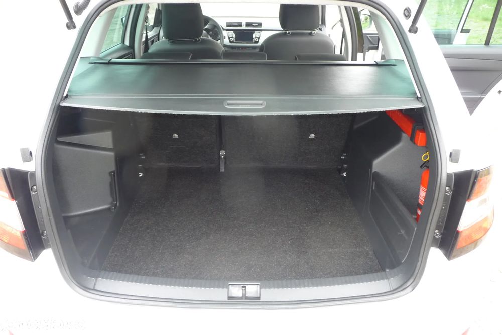 Skoda Fabia 1.0 TSI Active - 24