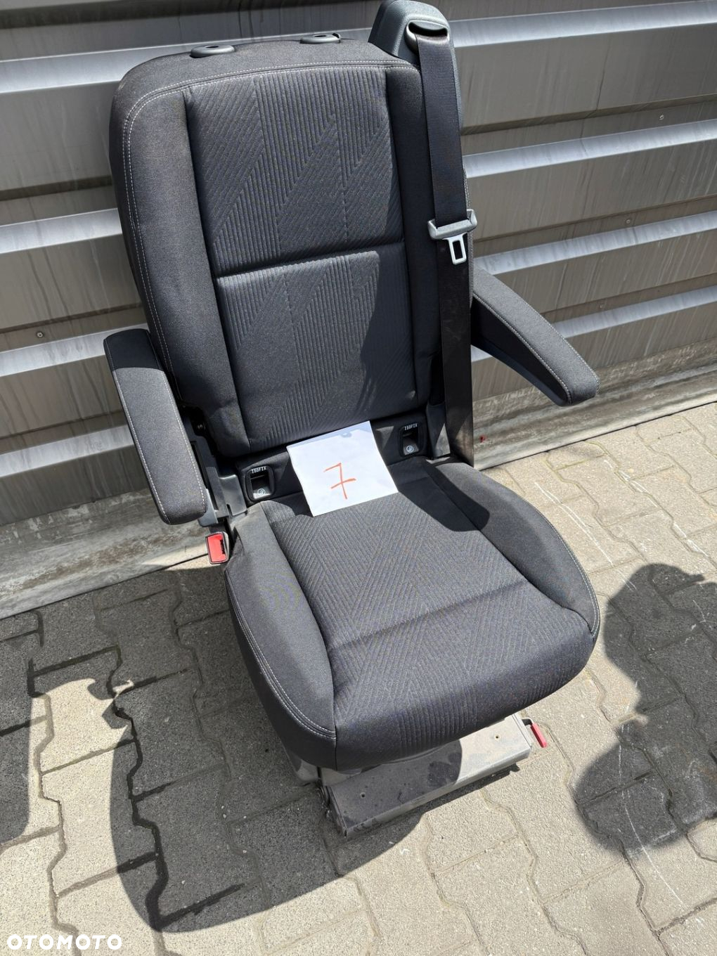RENAULT TRAFIC III IV LIFT FOTEL POJEDYNCZY OBROTOWY - 2