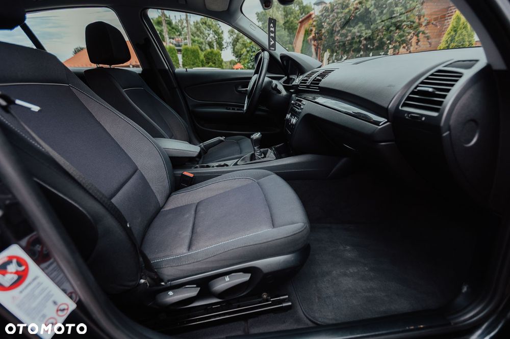 BMW Seria 1 116d - 31