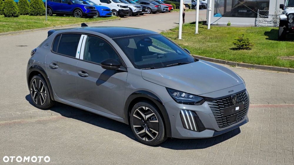 Peugeot 208 - 11