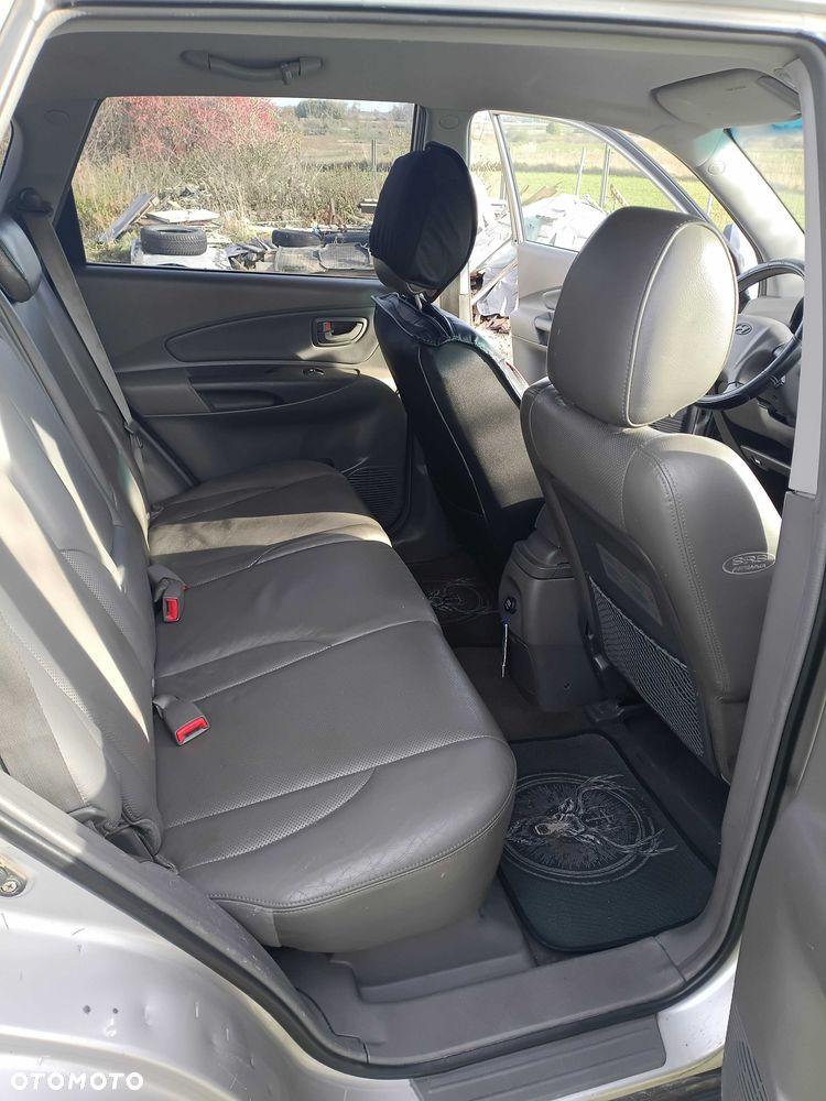 Hyundai Tucson - 8
