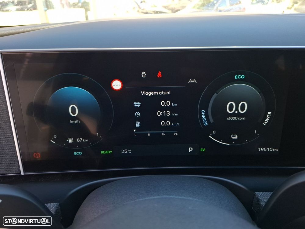 Hyundai Tucson 1.6 T-GDI HEV Vanguard - 13
