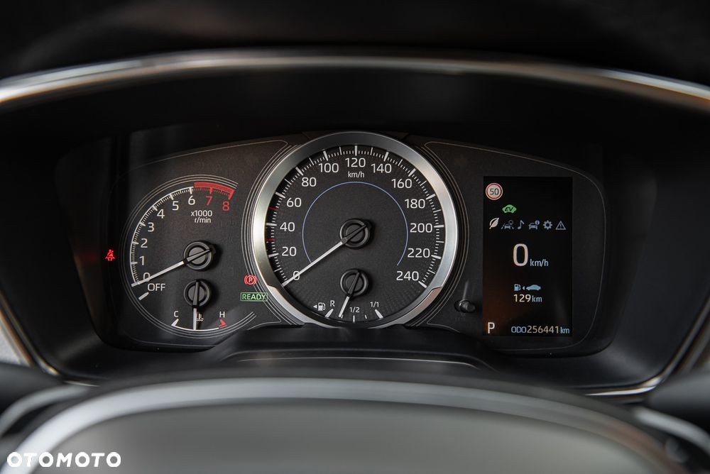 Toyota Corolla 2.0 Hybrid Trek - 18