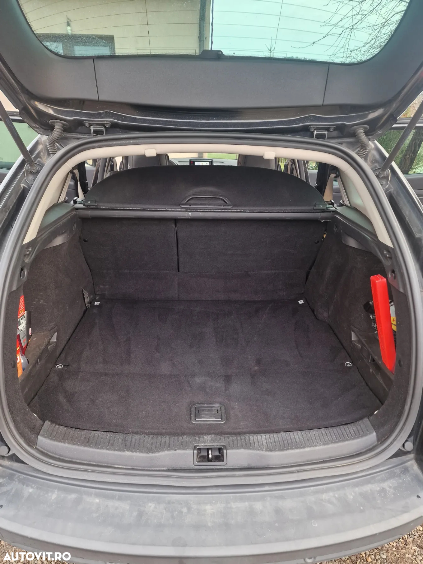 Renault Megane ENERGY dCi 110 Start & Stop Bose Edition - 11