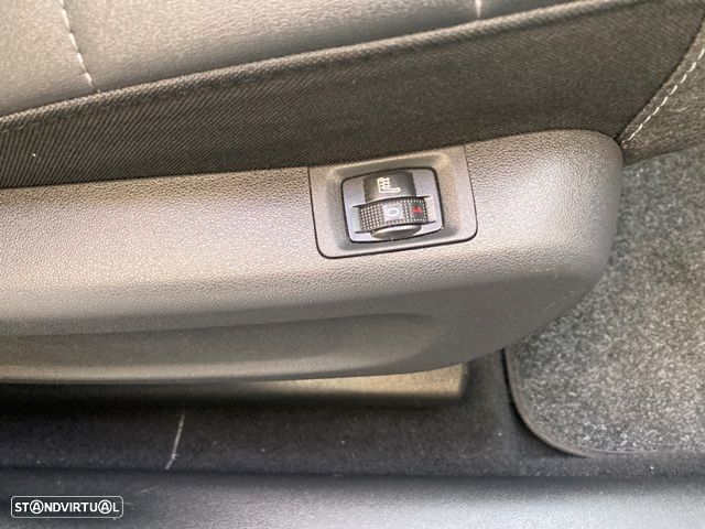 Citroën C3 Aircross PureTech 130 Stop & Start EAT6 OPF SHINE - 26