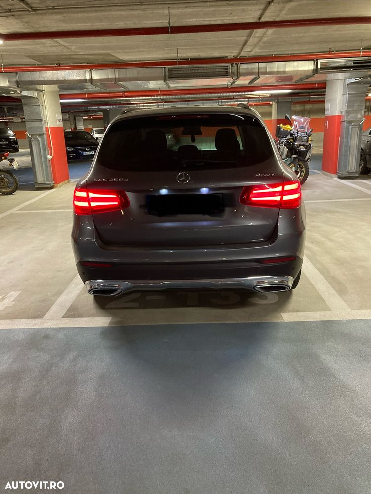 Mercedes-Benz GLC 250 d 4MATIC - 8