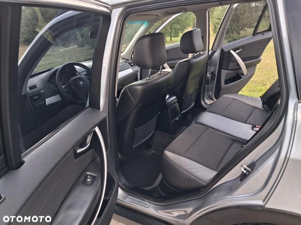 BMW X3 xDrive20i - 25