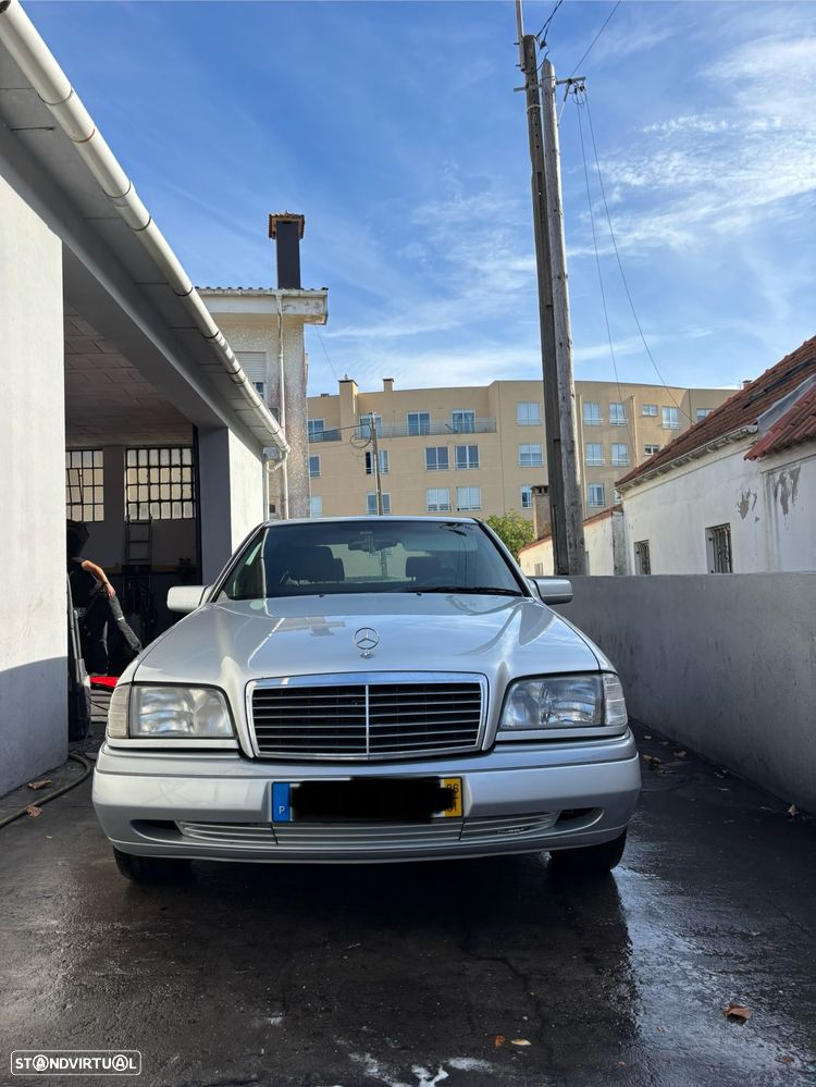 Mercedes-Benz C 220 - 3