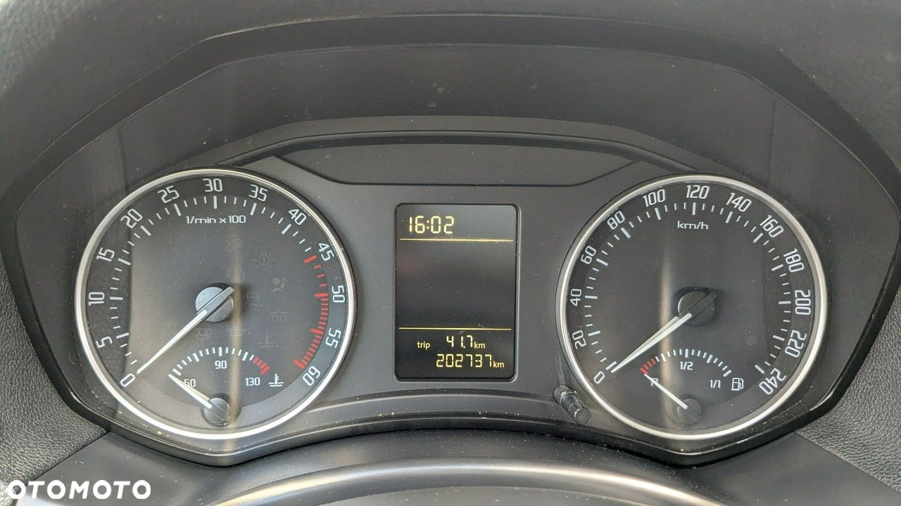Skoda Octavia - 16