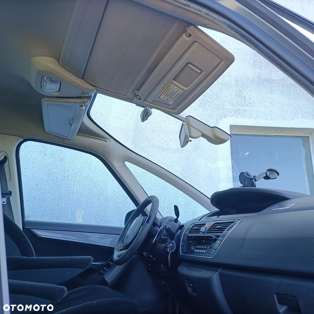 Citroën C4 Grand Picasso 1.6 HDi FAP ESG6 Style - 18