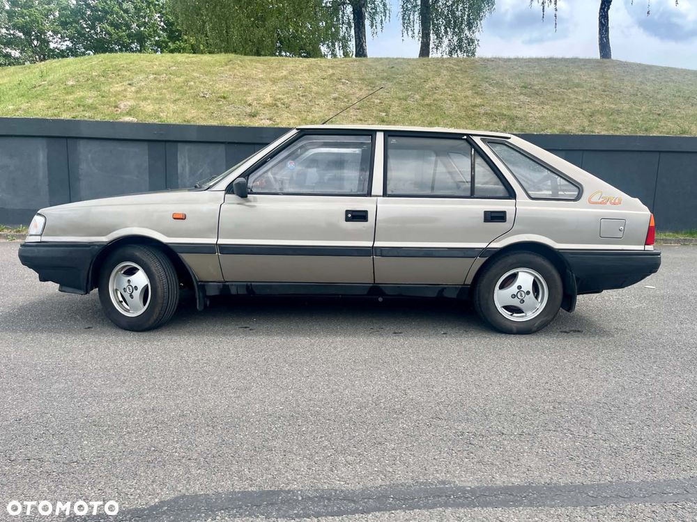 Polonez Caro - 3