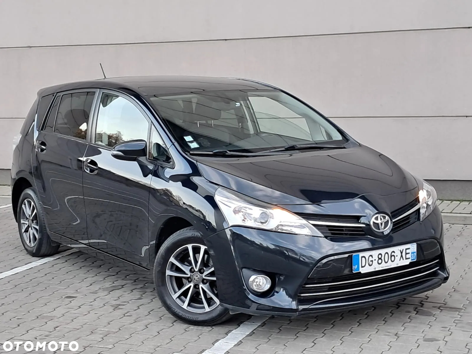 Toyota Verso - 4
