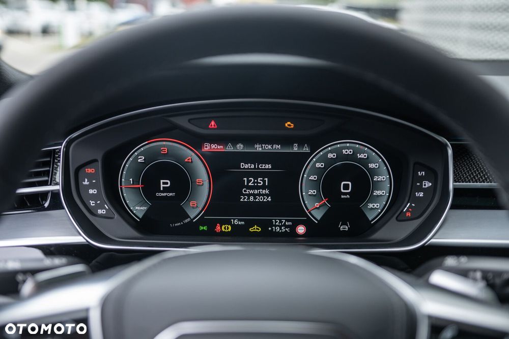 Audi A8 - 25
