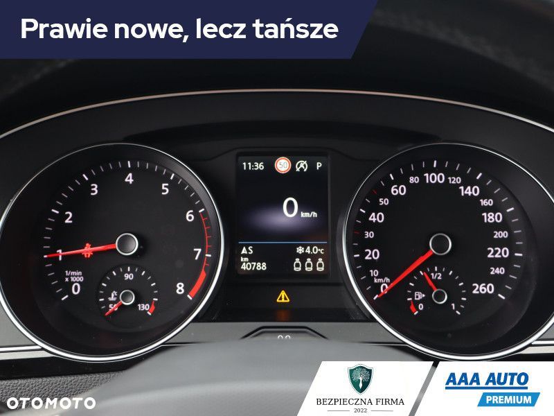 Volkswagen Passat Variant - 12