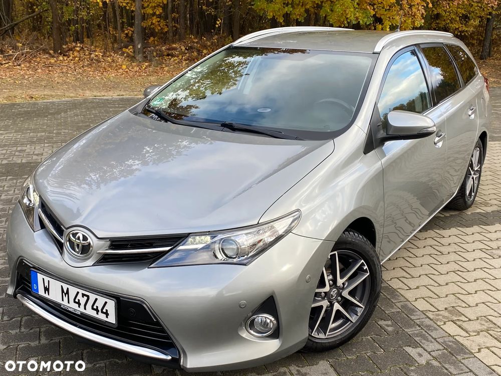Toyota Auris 2.0 D-4D Executive - 2